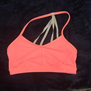 Size 4 lululemon sports bra